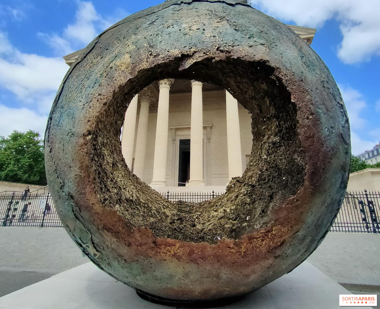 ภาพประกอบ