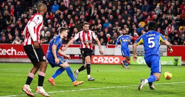 เบรนท์ฟอร์ด ม้ามืดแห่งฤดูกาล