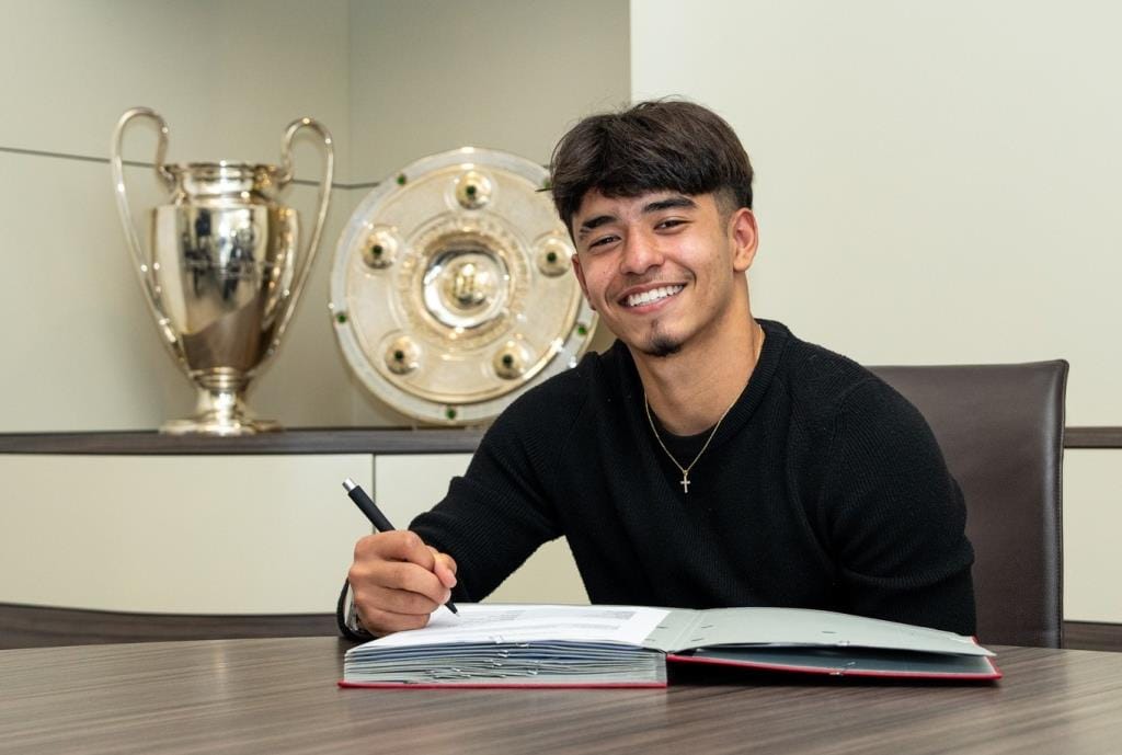 ไมค่อน คาร์โดโซ่ เซ็นสัญญากับบาเยิร์น มิวนิค