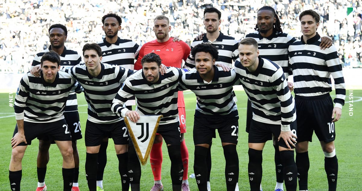 ภาพนักฟุตบอลยูเวนตุสในการแข่งขัน