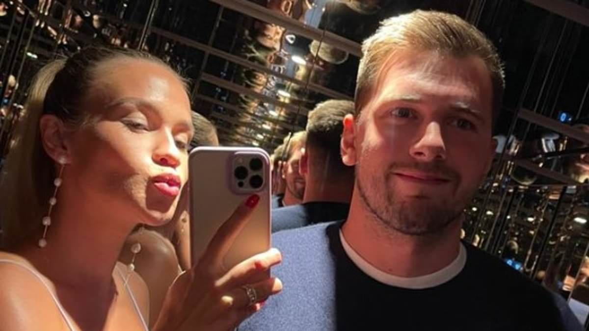 ภาพประกอบ