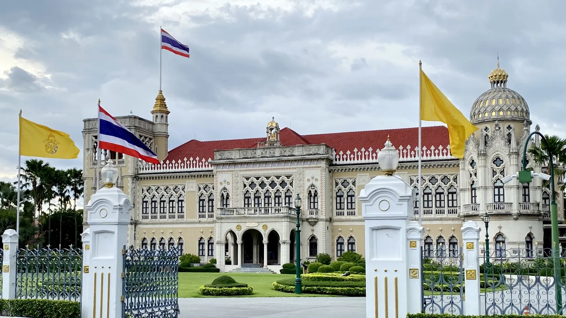 ภาพประกอบ: การประหยัดพลังงานในสำนักงาน