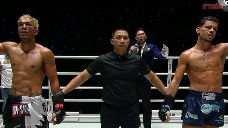 สินสมุทร กลิ่นมี ในศึก ONE Fight Night 41