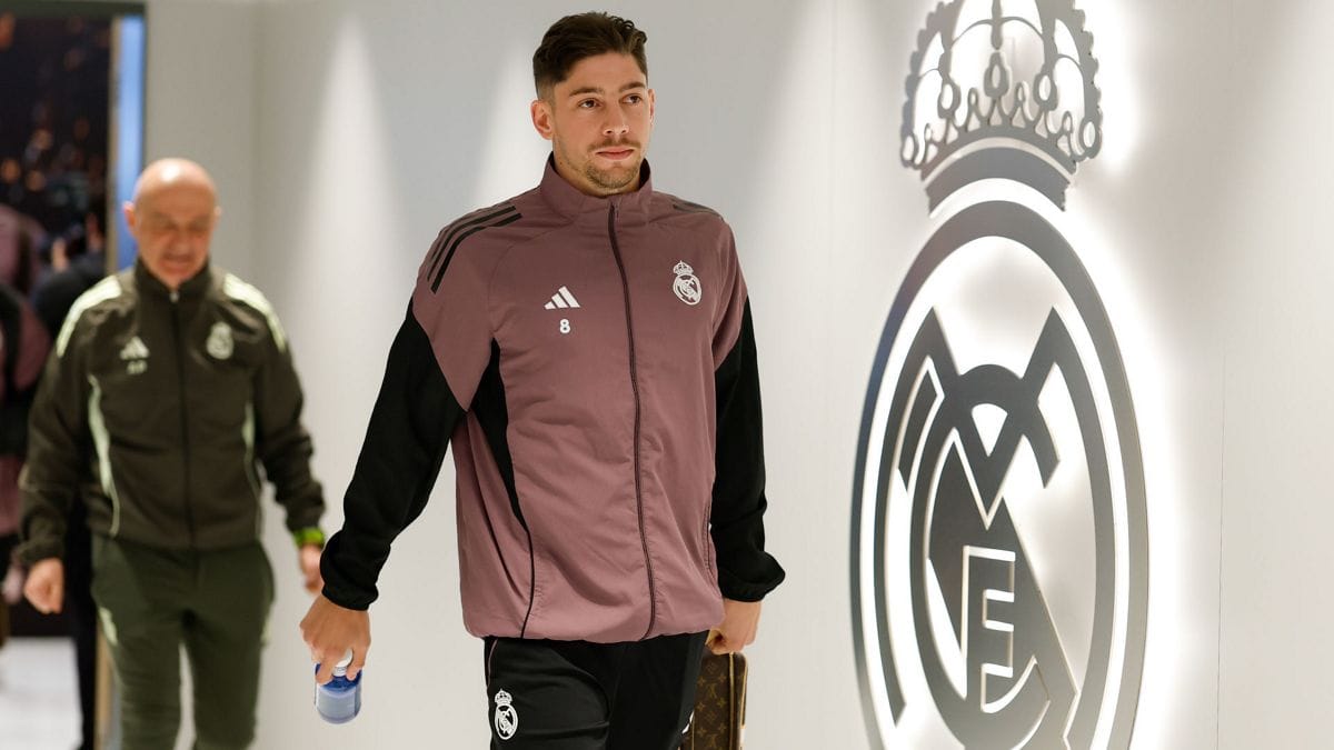 ภาพการมาถึงสนามเบร์นาเบวของเรอัล มาดริด