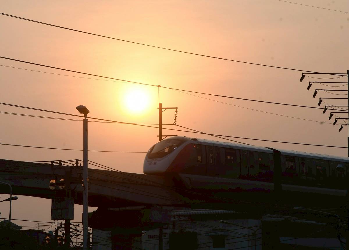 ภาพประกอบ