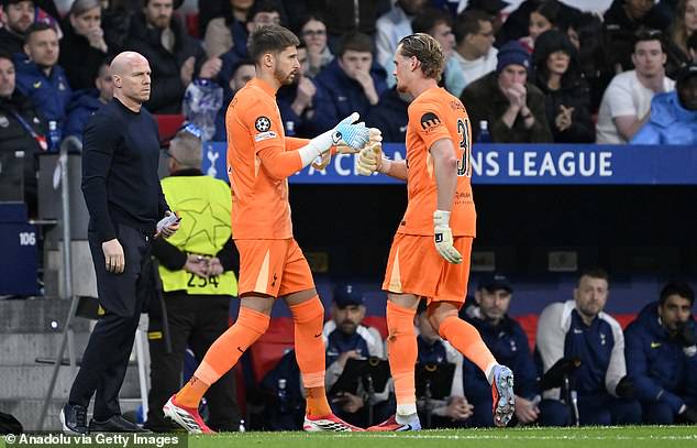 ภาพประกอบ