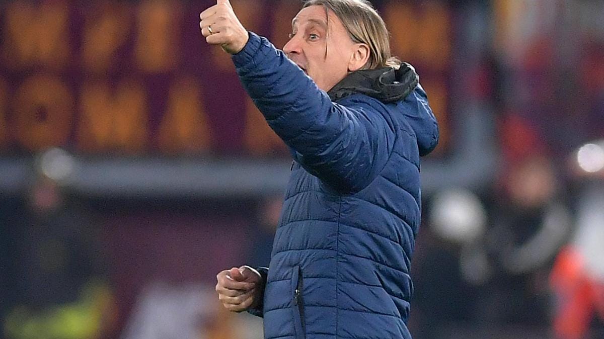 ภาพประกอบโค้ช ดาวิเด้ นิโคลา กุนซือเครโมเนเซ่