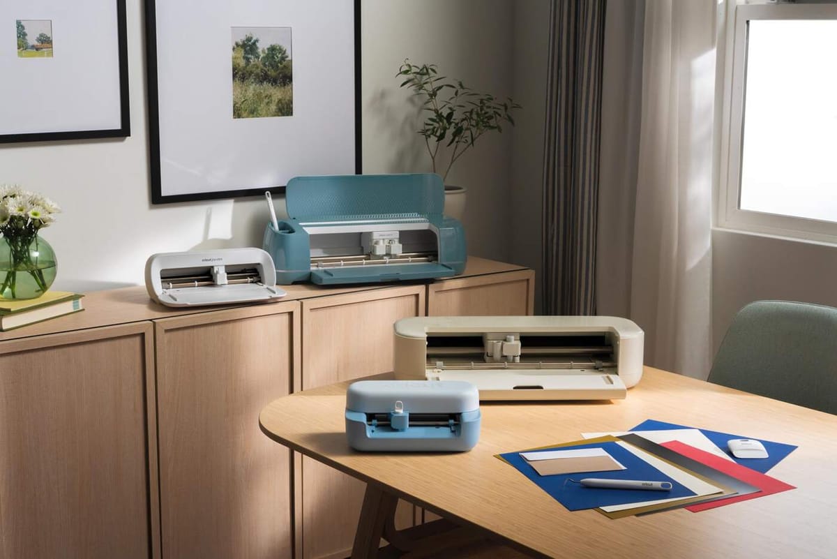อาร์ทีบีฯ เขย่าวงการ Creator Economy เปิดตัว 4 เครื่องตัดอัจฉริยะ Cricut ชู AI Design ปั้น SME ยุคใหม่