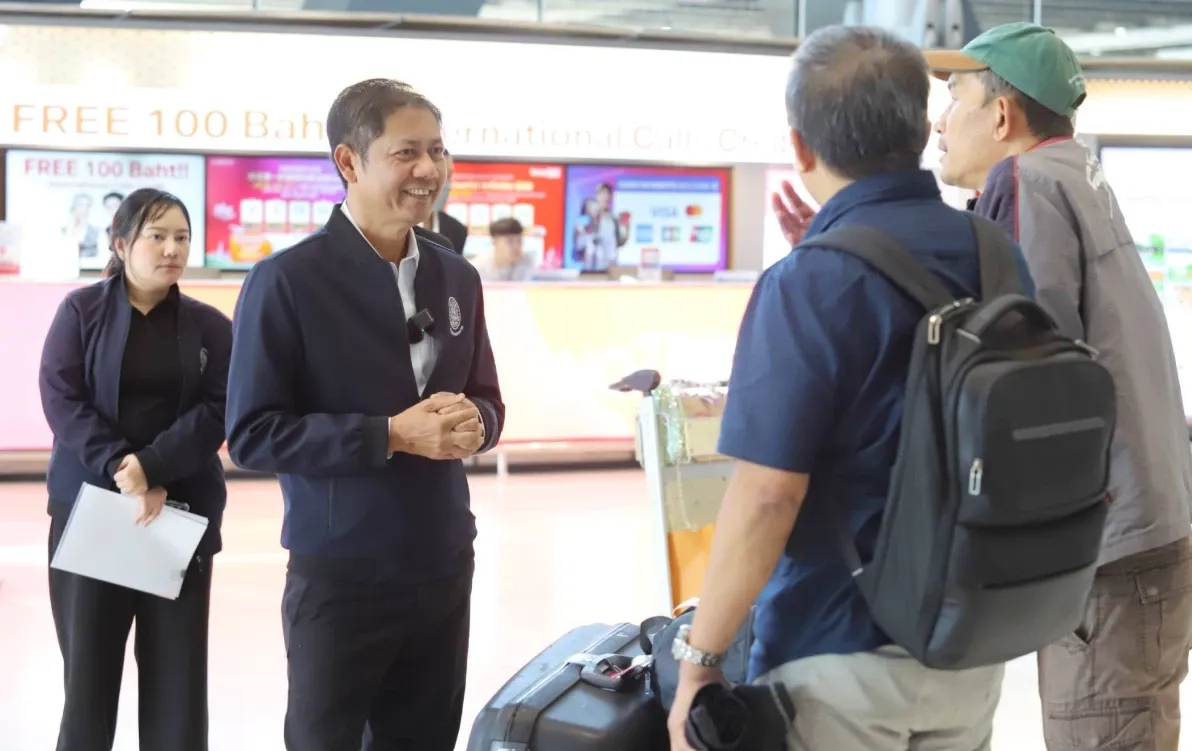 11 แรงงานไทย จากบาห์เรน-อิหร่าน ถึงไทยแล้ว พร้อมดูแลเยียวยาเต็มที่