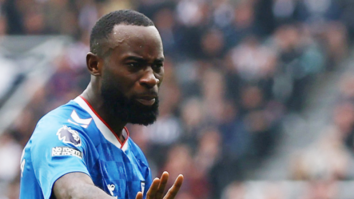 ไทน์-แวร์ ดาร์บี้: เมื่อ "นิวคาสเซิล" เผชิญหน้าความท้าทาย ทั้งในสนามและประเด็นสังคม