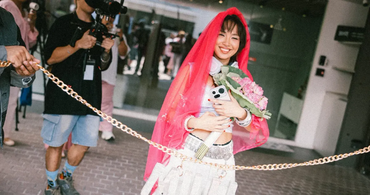 ปรากฏการณ์แห่ขันหมากสู่ขอ MILLI: Nothing Thailand กับกลยุทธ์ Brand Ambassador สุดสร้างสรรค์