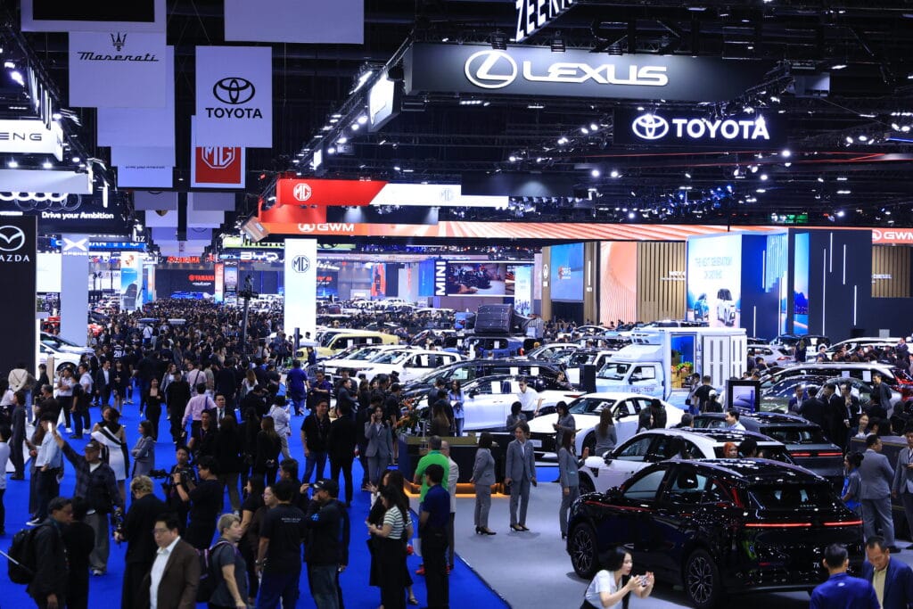 ยอดจองรถ Motor Show 2026 ทะลุเป้า: สัญญาณเปลี่ยนผ่านสู่อนาคตยานยนต์ไฟฟ้า