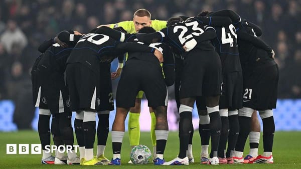 เชลซี: จากวงกลมแห่งความสามัคคี สู่ปัญหาผู้รักษาประตูที่รอการแก้ไข