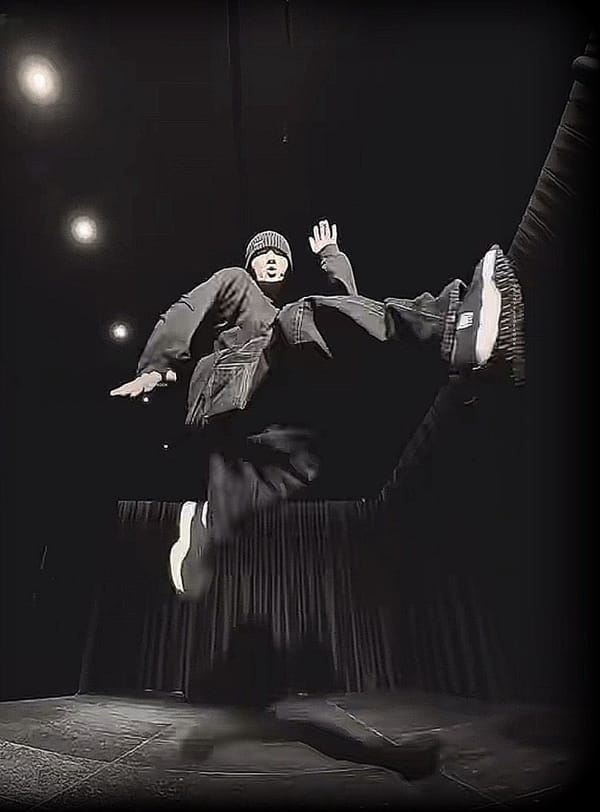 จองกุก BTS: เจ้าพ่อ TikTok Dance Challenge "Two" และผู้ทรงอิทธิพลระดับโลก!