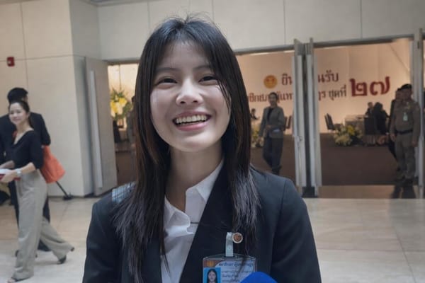 เนวิน ชิดชอบ: อิทธิพลเหนือสนามหญ้าสู่สนามการเมืองไทย กับทายาทรุ่นใหม่ในสภาฯ