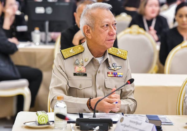 วิกฤตน้ำมัน: รัฐบาลเร่งแก้ปัญหา สร้างความมั่นใจ "น้ำมันเพียงพอ ไม่ขาดแคลน"