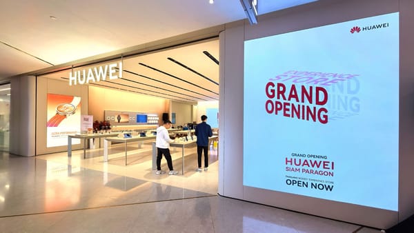 HUAWEI Experience Store สยามพารากอน: สัมผัสอนาคตของร้านค้าปลีกเทคโนโลยีด้วยดีไซน์ 4.0 และ One-Stop Service