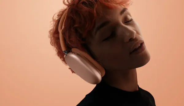 AirPods Max 2: ยกระดับการฟังด้วย ANC ทรงพลัง ใส่สบาย คุณภาพเสียง Lossless!